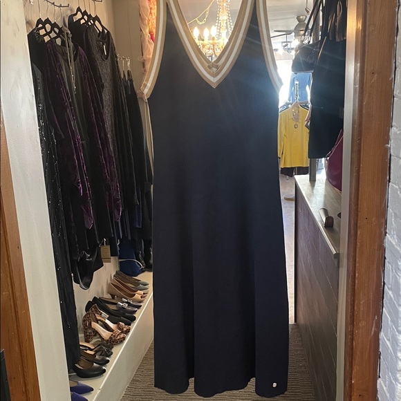 Tommy Hilfiger Sleeveless V-Neck Knit Dress with Contrast Trim - Black and Tan - Picture 2 of 5